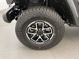 2025 Jeep Gladiator