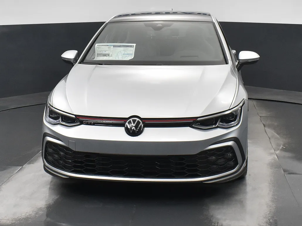 2024 Volkswagen Golf Autobahn image 3