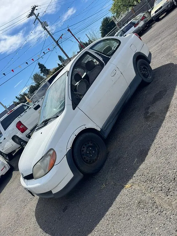 2001 Toyota Echo