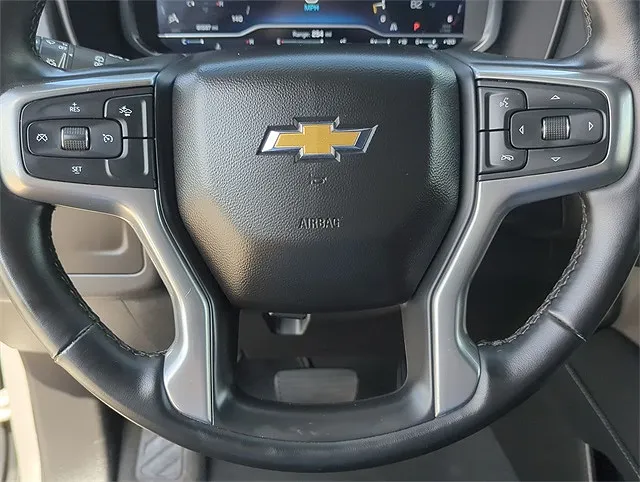 2023 Chevrolet Suburban