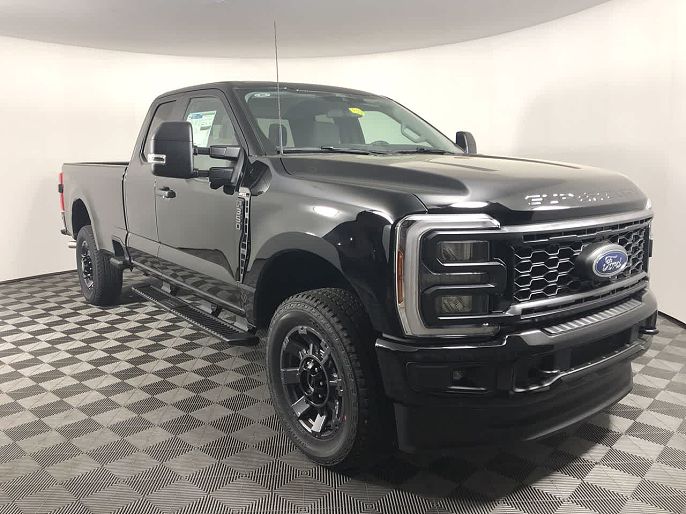 2025 Ford F-350