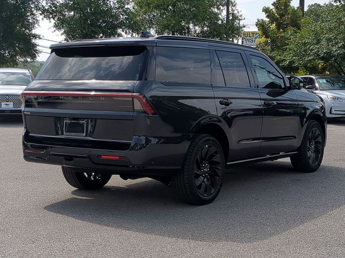 2025 Lincoln Navigator
