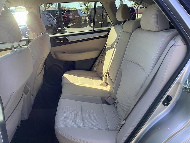 2017 Subaru Outback 2.5i image 21