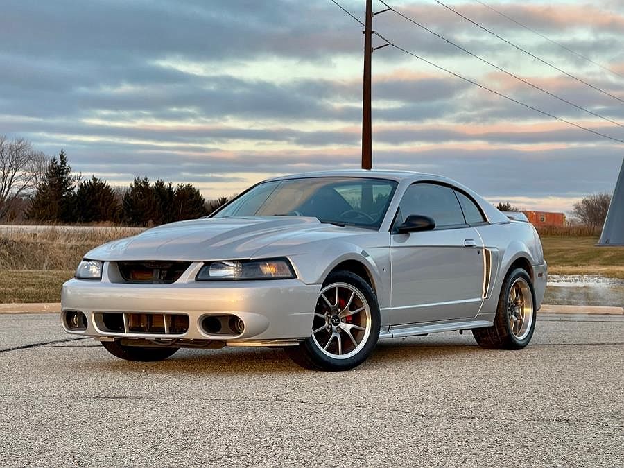 2000 Ford Mustang GT image 2