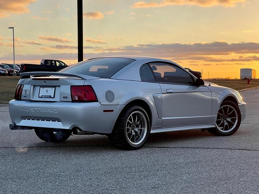2000 Ford Mustang GT image 7