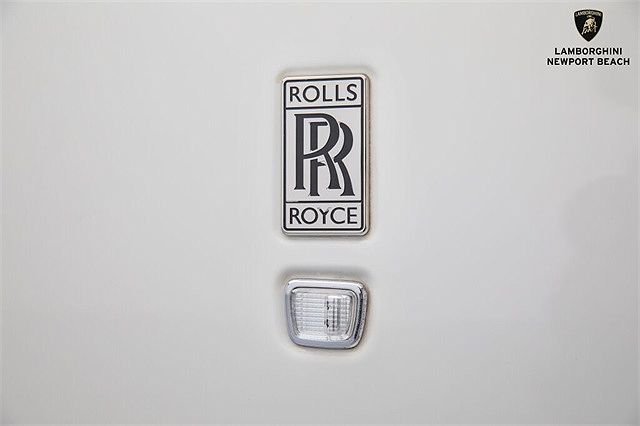 2015 Rolls-Royce Phantom Drophead image 5