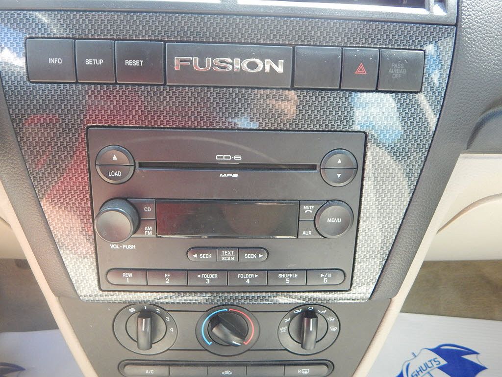 2007 Ford Fusion SE image 8