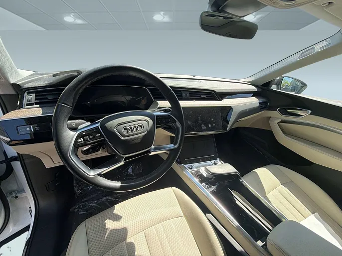 2024 Audi Q8 e-tron