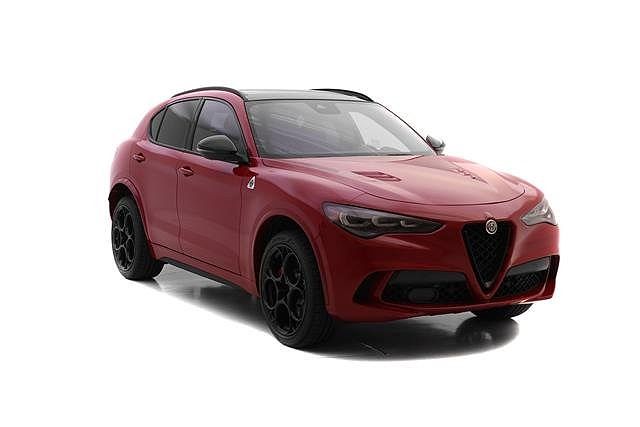 2024 Alfa Romeo Stelvio