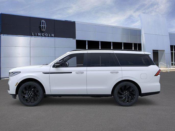 2025 Lincoln Navigator