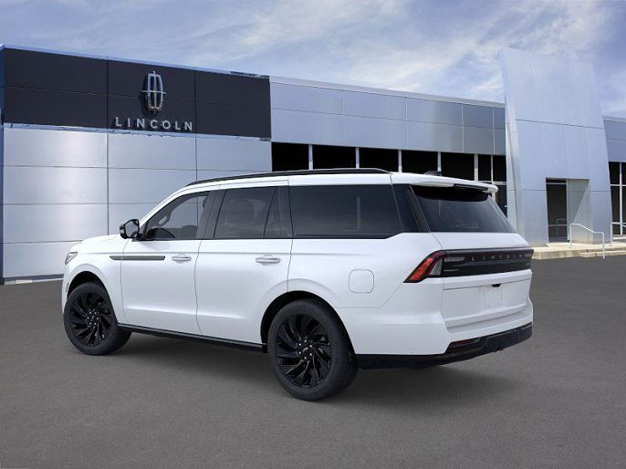 2025 Lincoln Navigator