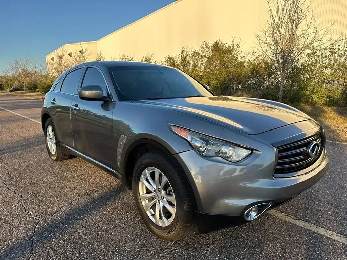 2016 Infiniti QX70