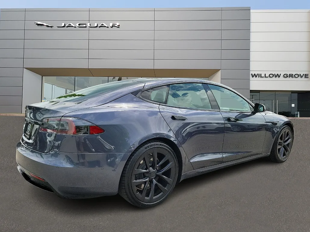2022 Tesla Model S Long Range image 1