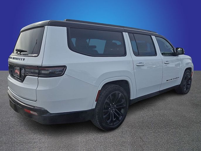 2024 Jeep Grand Wagoneer