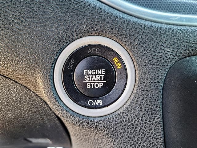 2017 Dodge Charger null image 11