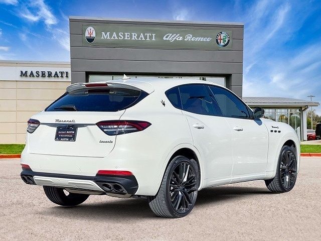 2022 Maserati Levante Modena S image 5