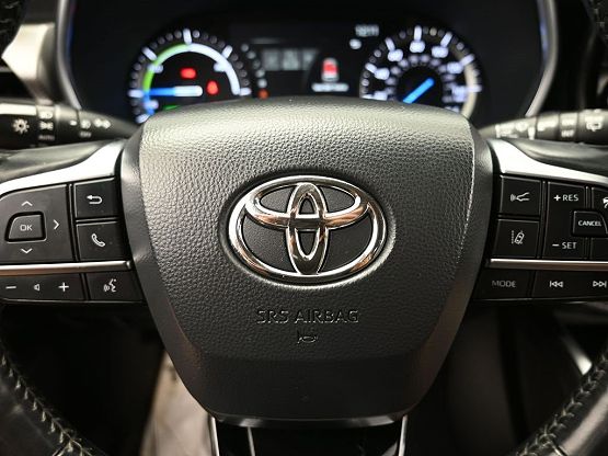 2021 Toyota Highlander Hybrid Platinum photo 11