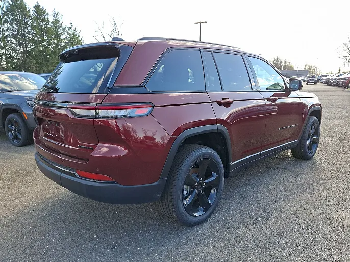 2025 Jeep Grand Cherokee