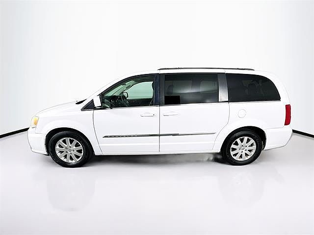 2014 Chrysler Town & Country