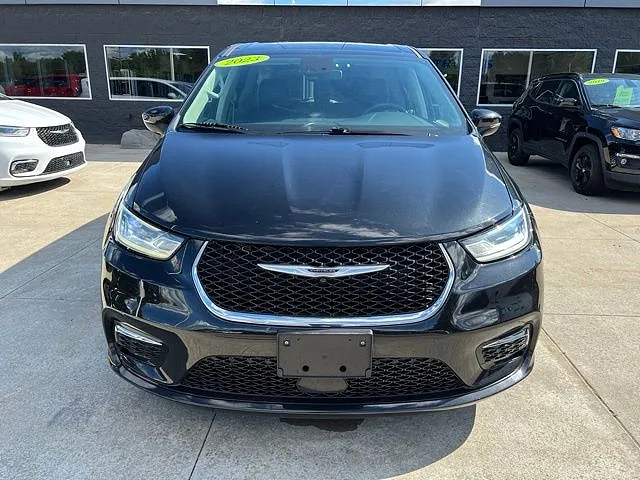 2023 Chrysler Pacifica