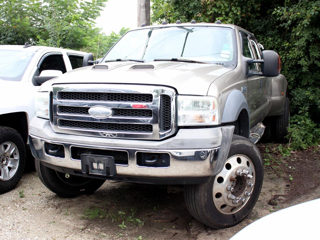 2005 Ford F-450 null image 0