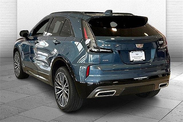 2024 Cadillac XT4