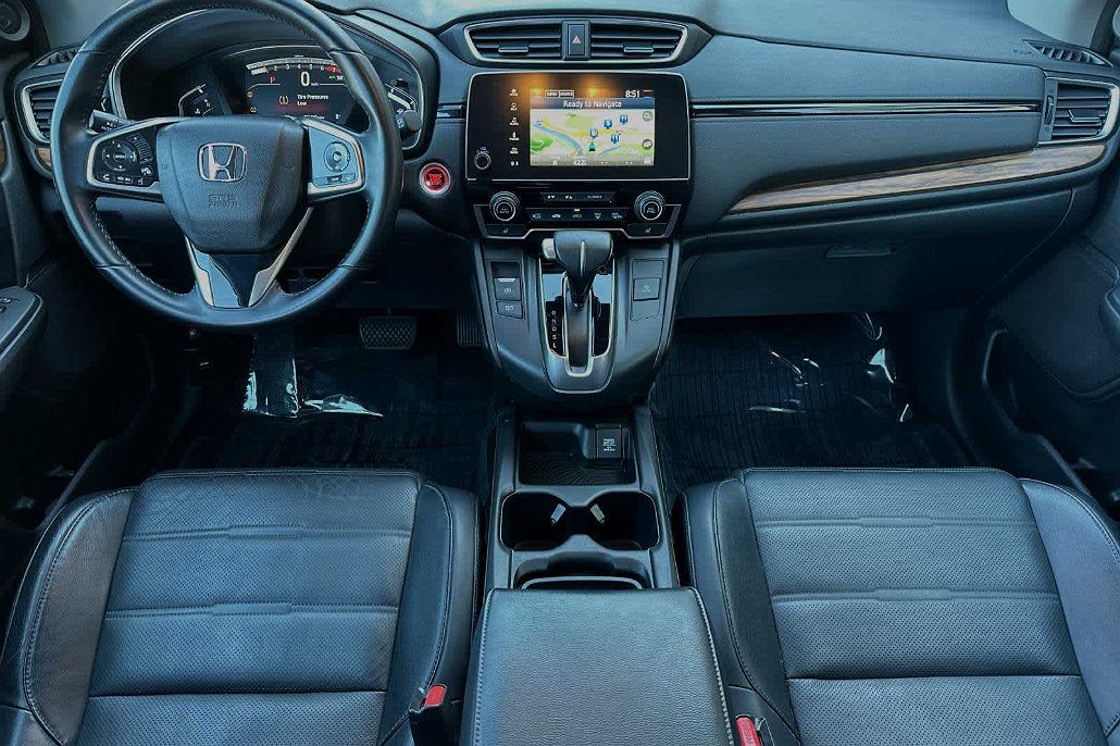 2018 Honda CR-V Touring image 2
