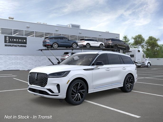 2026 Lincoln Aviator