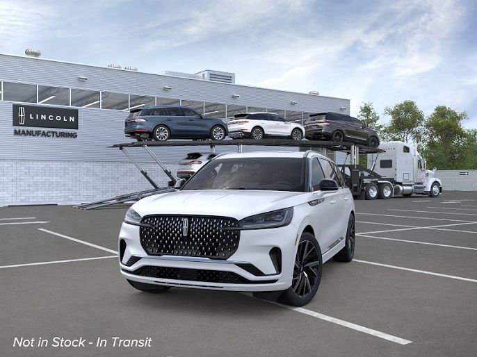 2026 Lincoln Aviator
