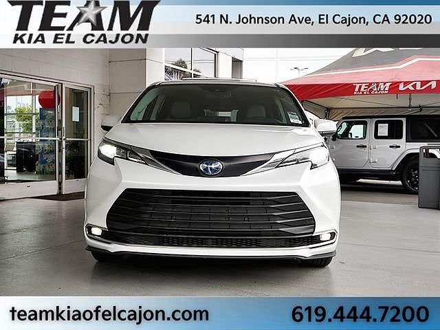 2022 Toyota Sienna