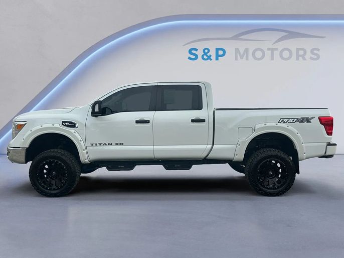 2017 Nissan Titan XD