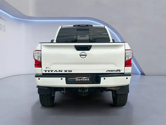 2017 Nissan Titan XD