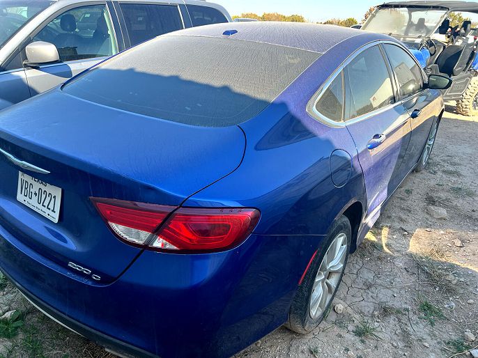 2015 Chrysler 200