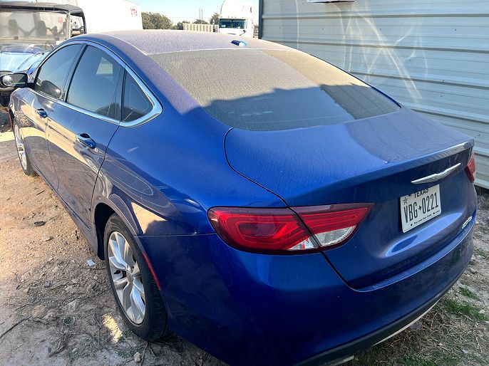 2015 Chrysler 200