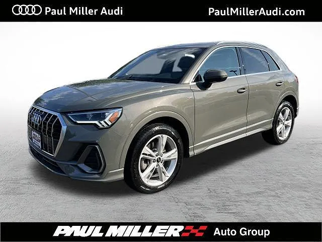 2022 Audi Q3