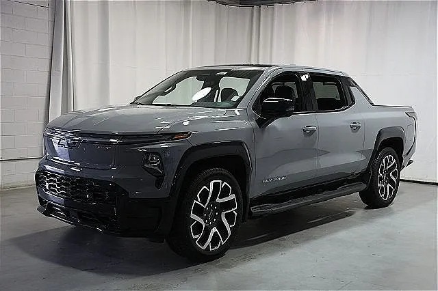 2025 Chevrolet Silverado EV