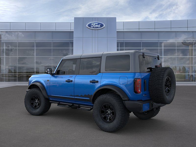 2023 Ford Bronco null image 3