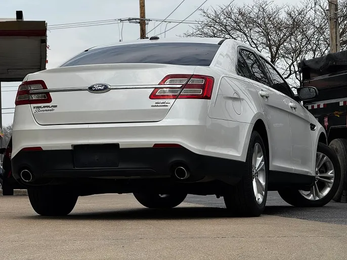 2013 Ford Taurus