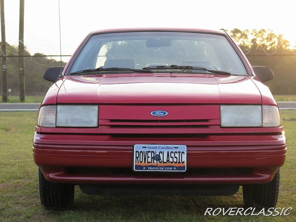 1993 Ford Tempo GL image 2