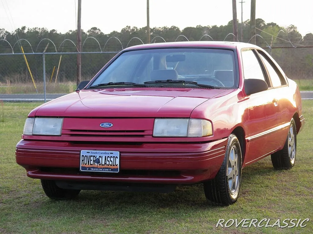 1993 Ford Tempo GL image 4