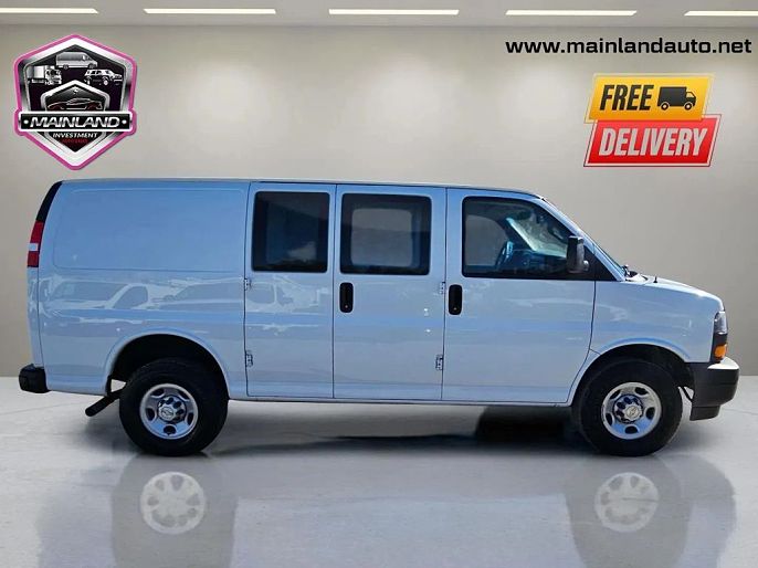 2022 Chevrolet Express