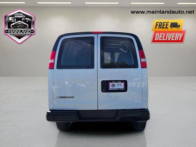2022 Chevrolet Express