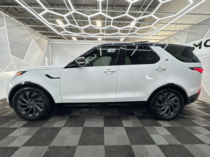 2023 Land Rover Discovery