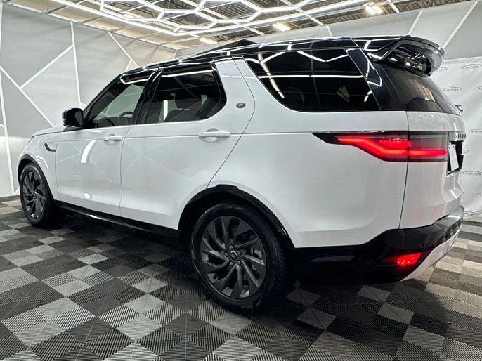 2023 Land Rover Discovery