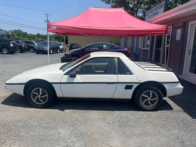1984 Pontiac Fiero