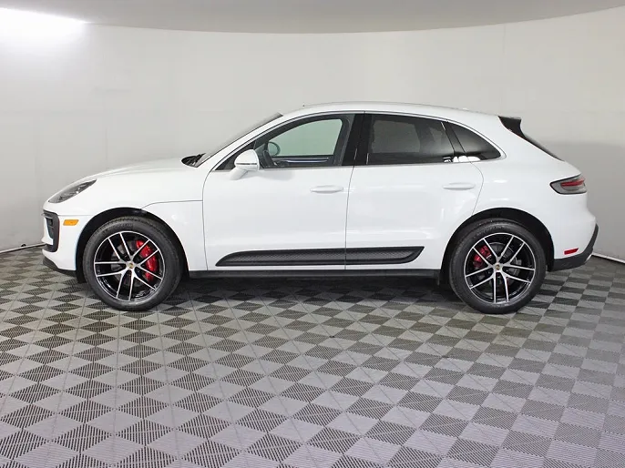 2023 Porsche Macan
