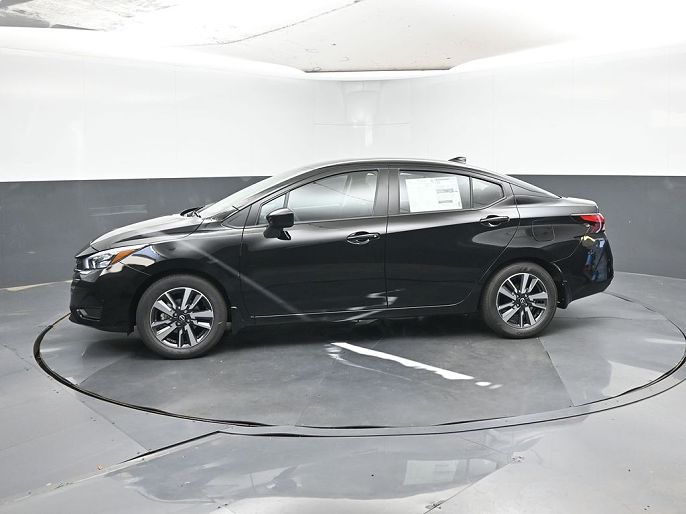 2025 Nissan Versa