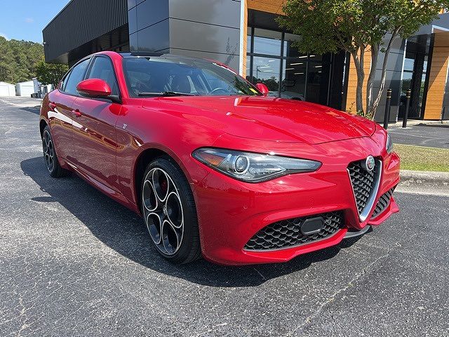 2022 Alfa Romeo Giulia