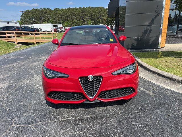 2022 Alfa Romeo Giulia
