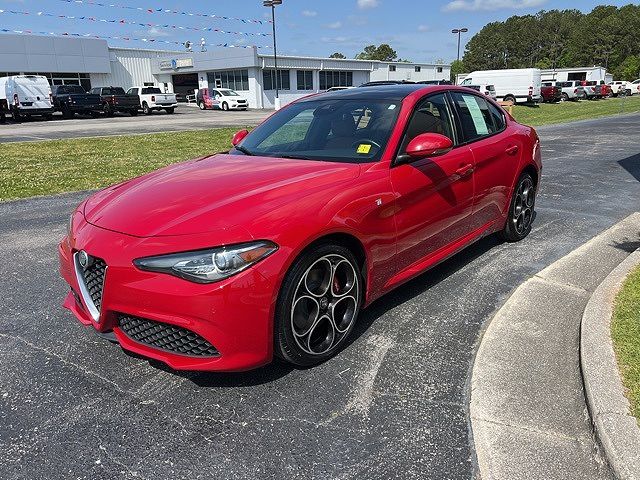 2022 Alfa Romeo Giulia
